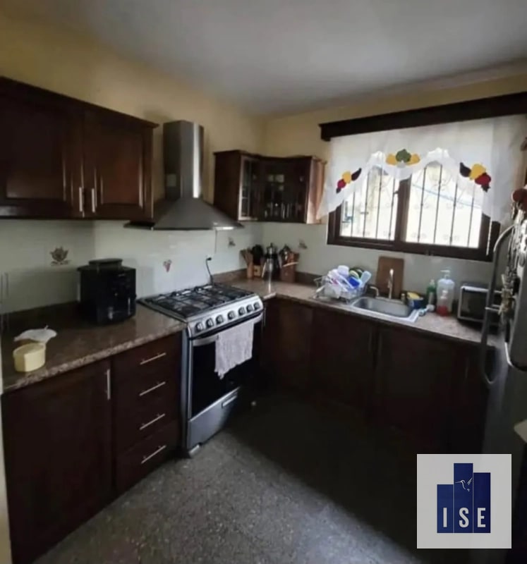 Casa en venta Jardines de Utatlán 2 z.11 - 4