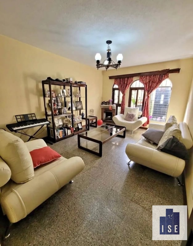 Casa en venta Jardines de Utatlán 2 z.11 - 3