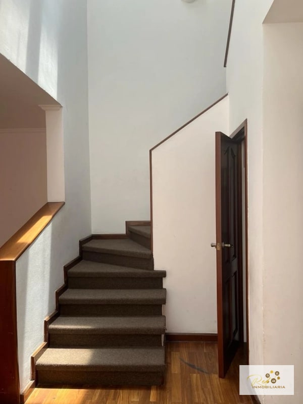 Casa en Venta – Condominio Broken Sound Zona 10 - 14