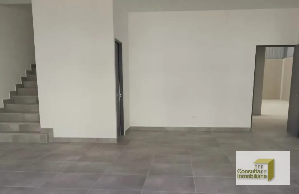 Ofibodega/ Complejo nuevo el Encinal/ 439.30 M2 — Bodega / Ofibodega en Alquiler en El Encinal, Zona 7 Mixco, Guatemala, Ciudad — foto 7 de 7