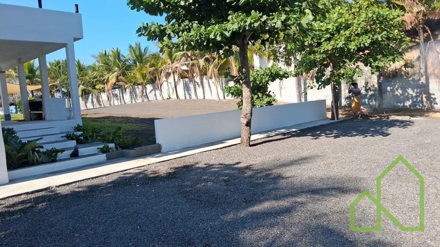 Casa de Playa en Venta en La Curvina, Monterrico - 6