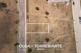 Terreno en Condominio Paseo Antigua — Terreno en Venta en Antigua, Sacatepéquez — miniatura 2 de 5