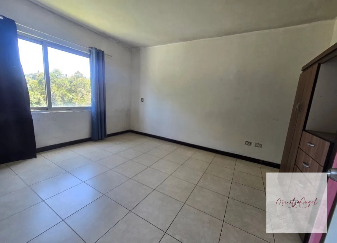 VENTA DE CASA EN RESIDENCIALES SAN ANTONIO  KM18 CARRETERA A EL SALVADOR - 4