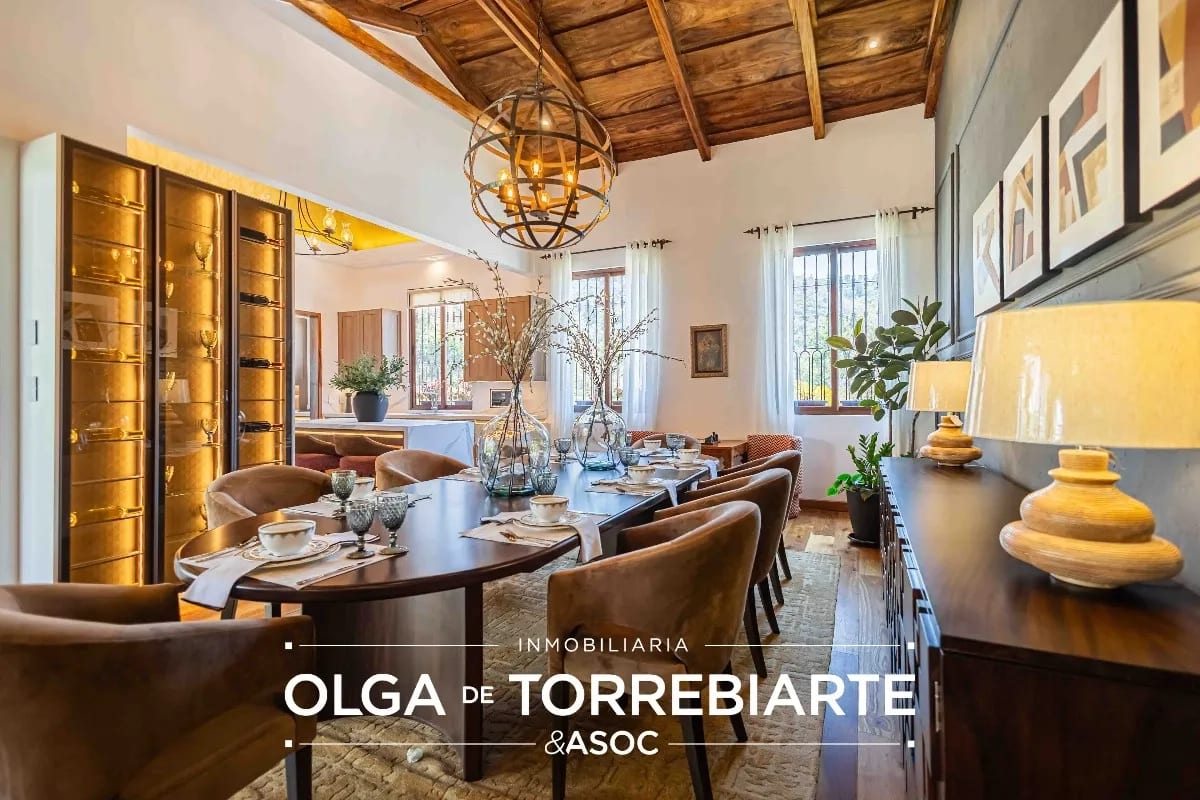 Casa amueblada en Paseo Antigua, Antigua Guatemala — Casa en Venta en Antigua, Sacatepéquez — foto 9 de 17