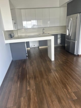 Se Vende Apto. en Zona 10. Excelente Ubicación. — Apartamento en Venta en Zona 10, Guatemala, Ciudad — miniatura 14 de 16