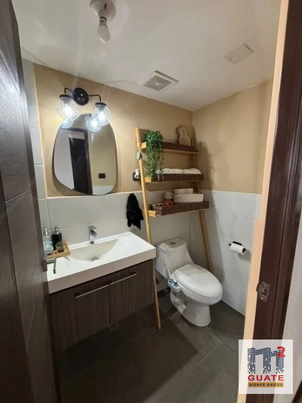 Apartamento en Venta, Zona 11 - 3