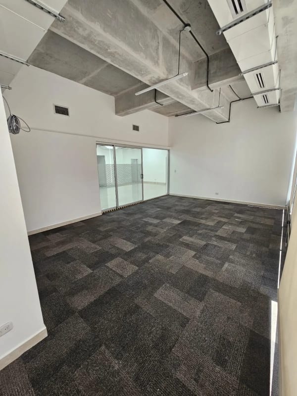 Oficinas en renta - Spazio - Zona 15 — Oficina en Alquiler en Spazio, Zona 15, Guatemala, Ciudad — foto 7 de 14