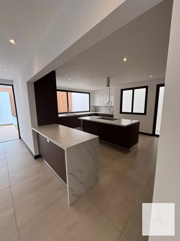 Casa nueva de lujo en venta | Lomas de San Isidro, zona 16 - 12