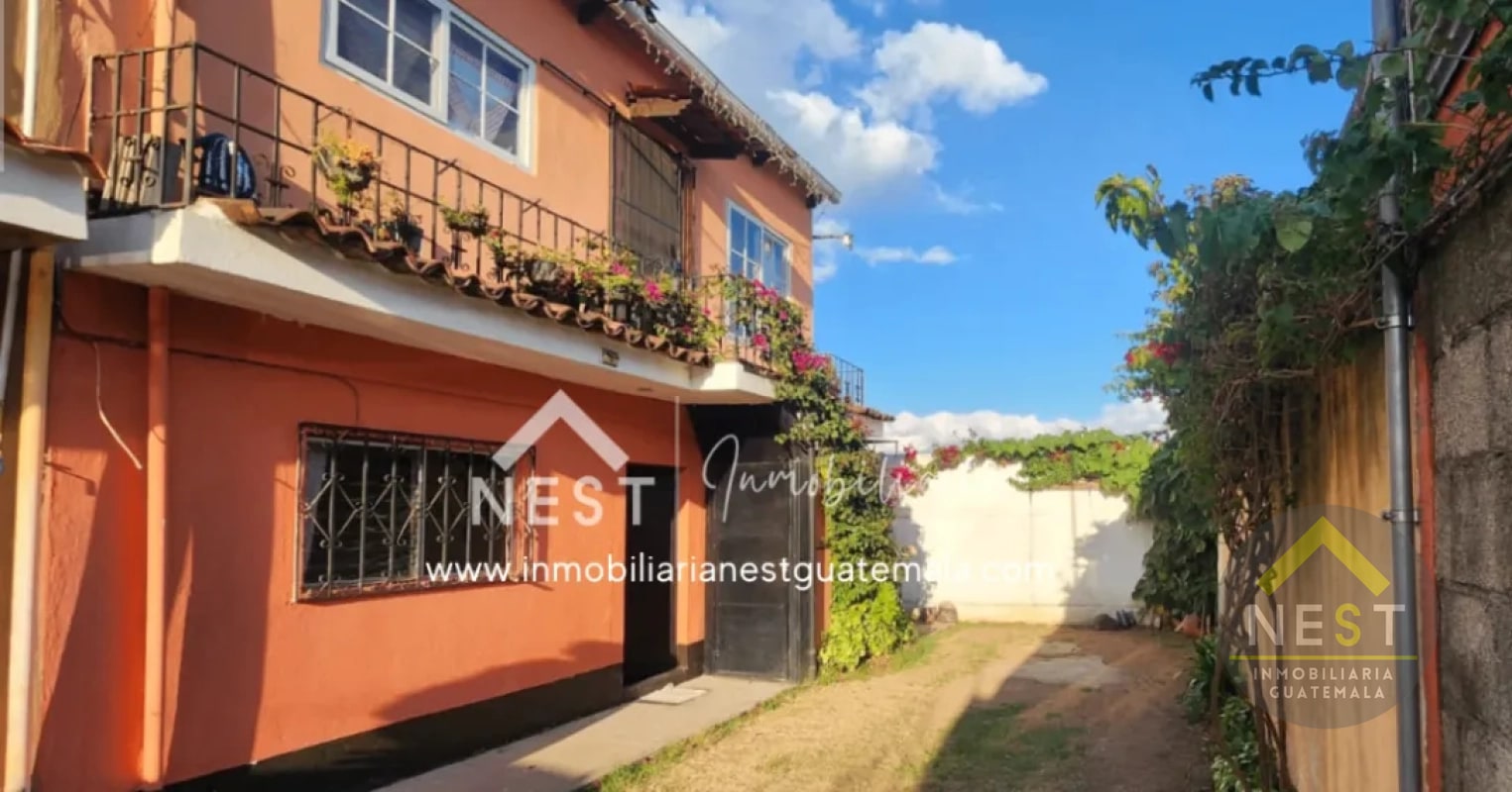 Casa en venta con ingreso adicional (2 apartamentos) | COLONIA EL TESORO - Zona 2 de Mixco - 8