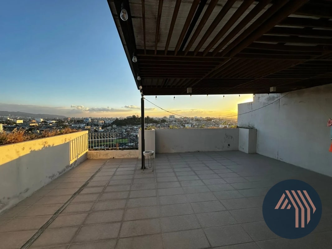 ALQUILER DE AMPLIO PENTHOUSE - ROQUE, ZONA 02 - 9