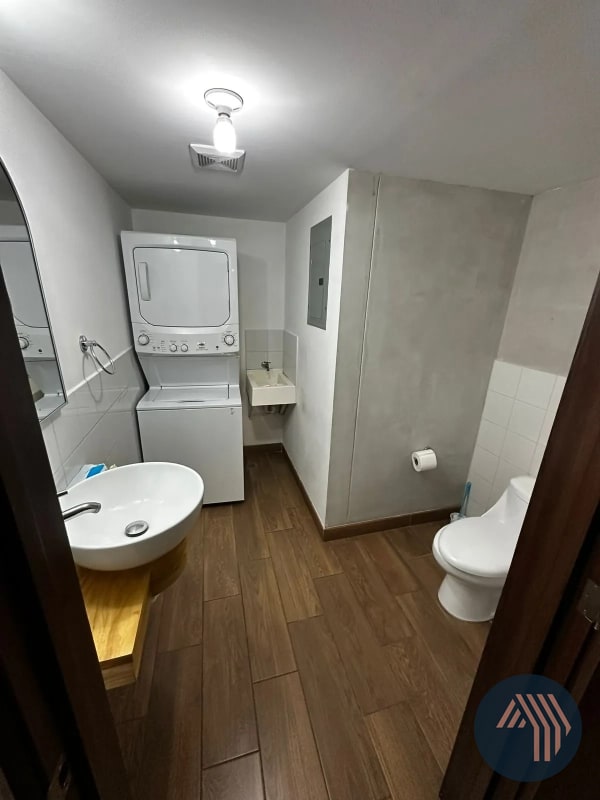 ALQUILER DE AMPLIO PENTHOUSE - ROQUE, ZONA 02 - 3