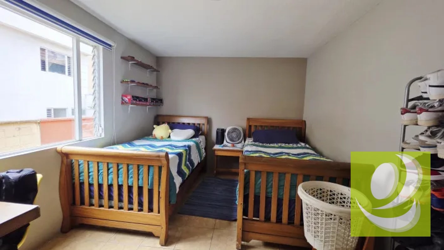 EN VENTA CASA EN CONDOMINIO SAN MARINO ZONA 8 DE MIXCO - 7