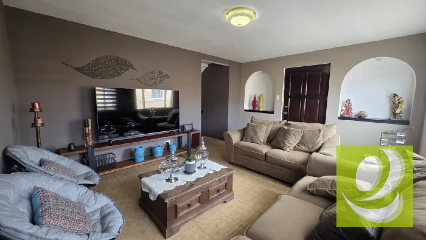 EN VENTA CASA EN CONDOMINIO SAN MARINO ZONA 8 DE MIXCO - 6