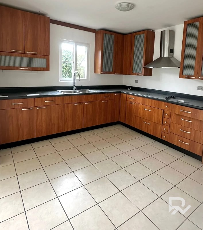 Casa en Venta en Villa Venetto – Km 25.5 Frente al Colegio Village | Cerca de la VAS - 1