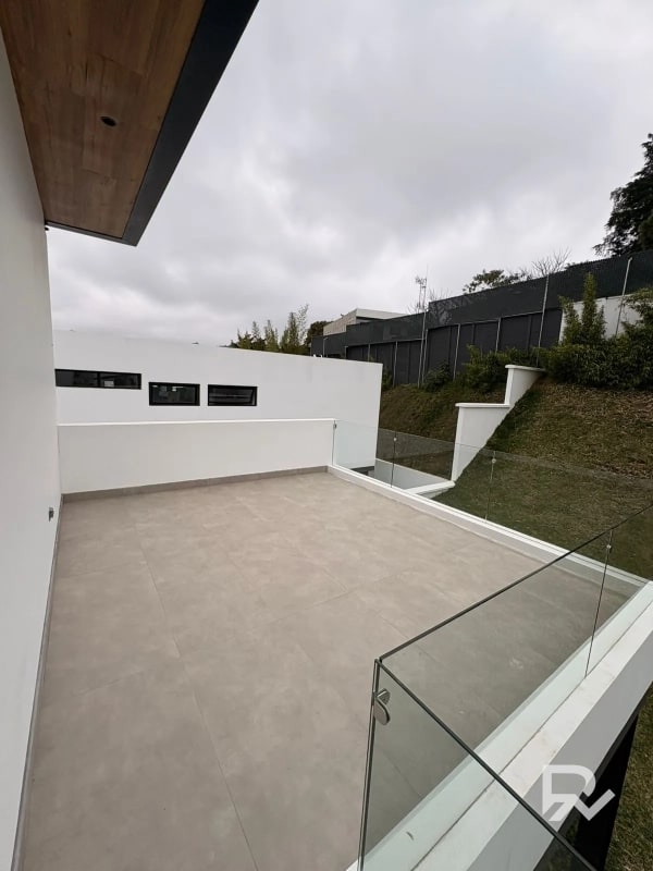 Venta de casa en Sauces del Pulte zona 16 - 7