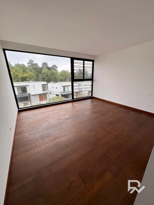 Venta de casa en Sauces del Pulte zona 16 - 6