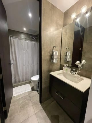 Se vende hermoso depto en zona 15, excelente ubicación!! — Apartamento en Venta en Zona 15, Guatemala, Ciudad — miniatura 3 de 14