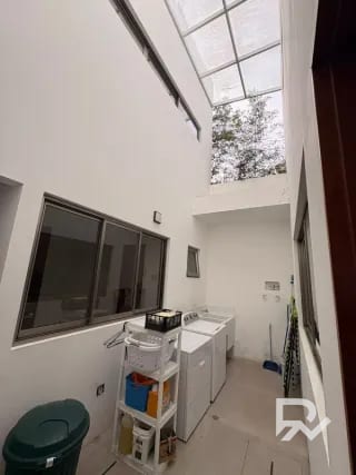 Casa en venta en San José Pinula con diseño Moderno — Casa en Venta en San José Pinula, Guatemala, Ciudad — miniatura 4 de 16