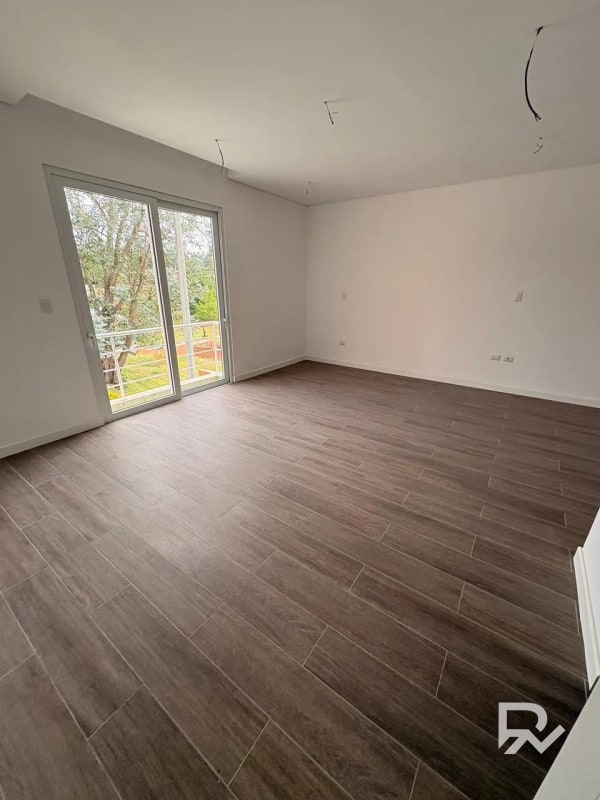Vendo amplia casa para estrenar en Condominio Buenafuente KM16.5 - 8