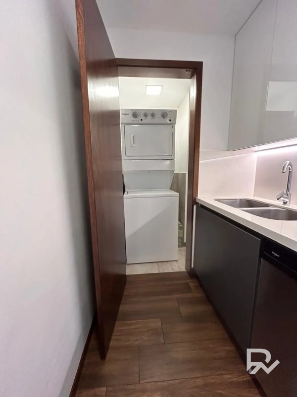 Apartamento en Renta en el corazón de la zona 10 Casa Clara - 8