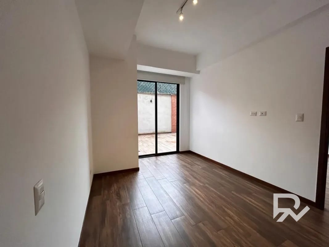 Apartamento en Renta en el corazón de la zona 10 Casa Clara — Apartamento en Alquiler en Zona 10, Guatemala, Ciudad — foto 7 de 12
