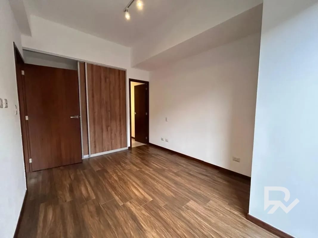 Apartamento en Renta en el corazón de la zona 10 Casa Clara — Apartamento en Alquiler en Zona 10, Guatemala, Ciudad — foto 4 de 12