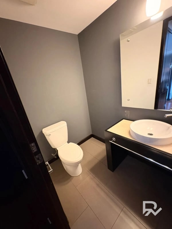 Alquiler de apartamento en zona 10 amueblado y equipado - 10