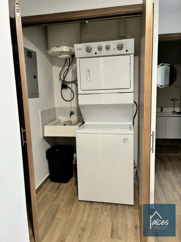 Apartamento en renta PARQUE 14 ZONA 14 (D)  - 13