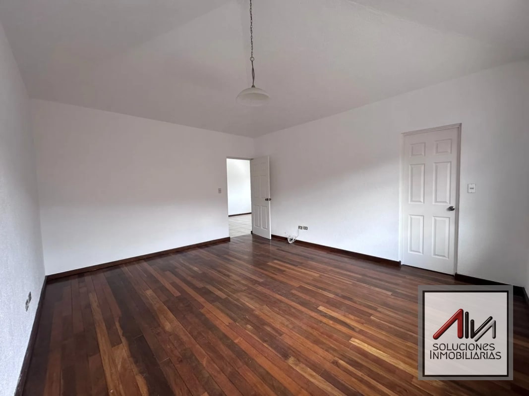 CASA EN VENTA SANTA CATARINA PINULA, LOS CEREZOS KM 18.5 CARRETERA A EL SALVADOR - 6