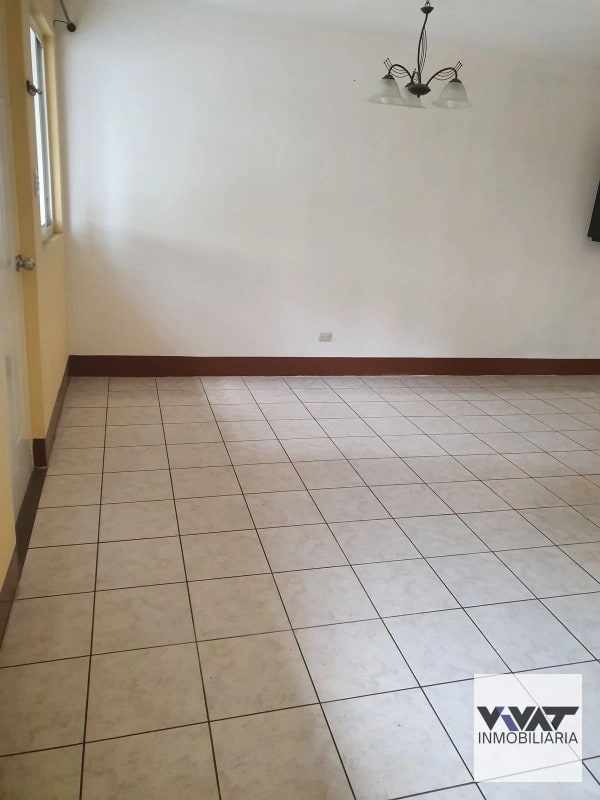 Casa en renta en Condominio Villas Calá,  zona 10 de Santa Catarina Pinula - 14