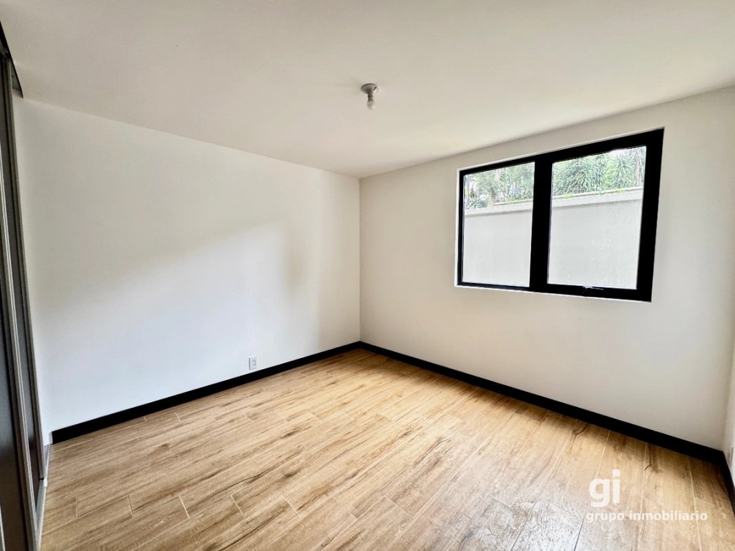 Casa en edificio - 10