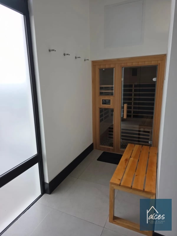Renta de Apartamento en edificio Bona Diez Zona 10 (D) - 12