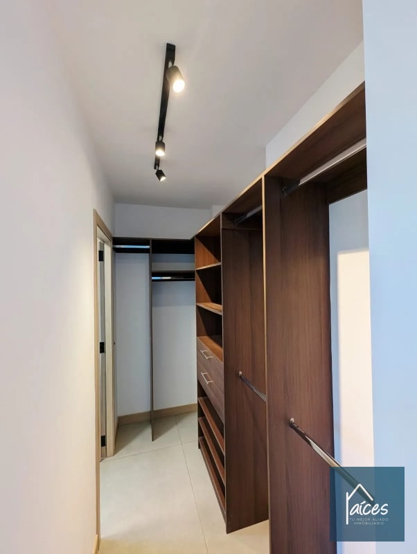 Renta de Apartamento en edificio Bona Diez Zona 10 (D) - 7