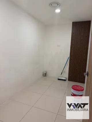 Clínicas en Renta en Medika 10, zona 10 — Clínica en Alquiler en Medika 10, Zona 10, Guatemala, Ciudad — miniatura 3 de 6