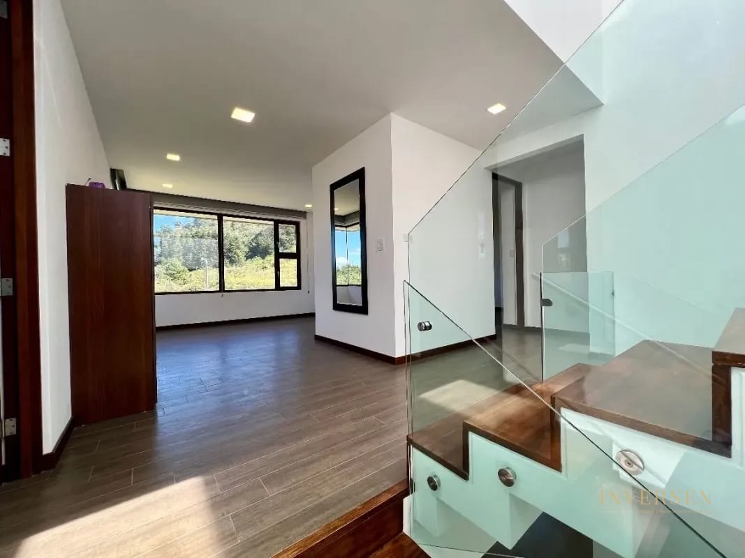 Casa en renta o venta en Residencias Concepción — Casa en Alquiler en Carretera a El Salvador, Guatemala, Ciudad — foto 5 de 11