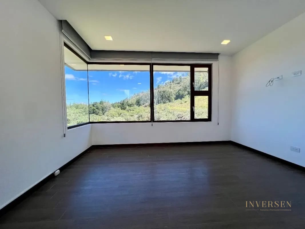 Casa en renta o venta en Residencias Concepción — Casa en Alquiler en Carretera a El Salvador, Guatemala, Ciudad — foto 4 de 11
