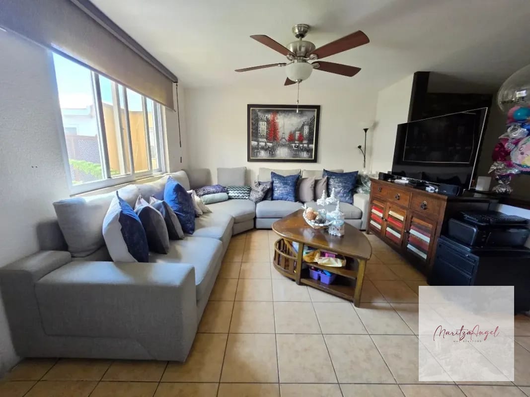 CASA EN VENTA EN SAN CRISTOBAL  ZN 8 MIXCO. SAN MARINO — Casa en Venta en Zona 8 Mixco, Guatemala, Ciudad — foto 10 de 13