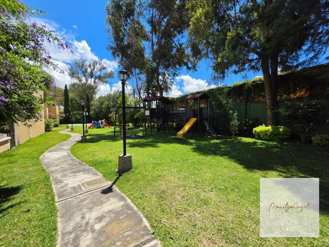 CASA EN VENTA EN SAN CRISTOBAL  ZN 8 MIXCO. SAN MARINO - 4