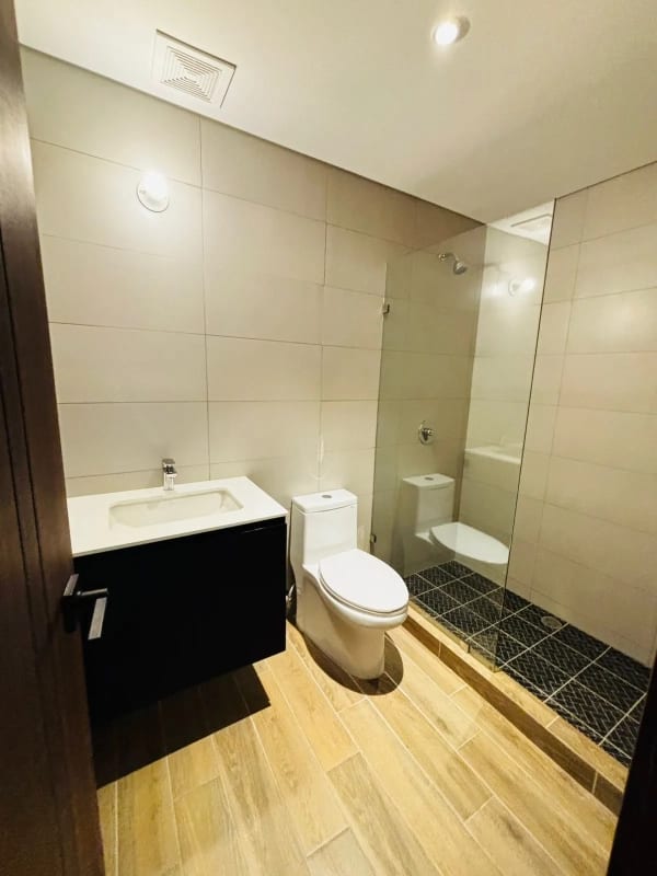 Apartamento de 50 mts. de 1 dormitorio en Zona 4 — Apartamento en Alquiler en Séptimo, Zona 4, Guatemala, Ciudad — foto 13 de 14