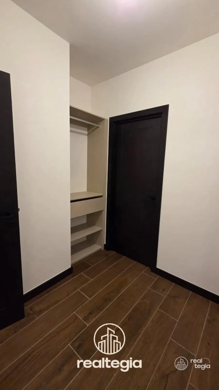 APARTAMENTO EN LIRIOS DE CAYALÁ ZONA 16 - 9
