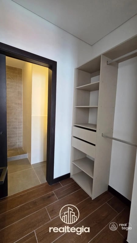 APARTAMENTO EN LIRIOS DE CAYALÁ ZONA 16 - 6