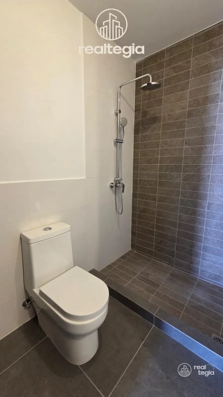 APARTAMENTO EN LIRIOS DE CAYALÁ ZONA 16 - 2