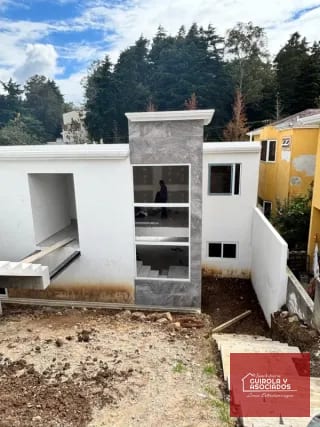 CASA EN VENTA EN KM 17 CAMINO DE FRAIJANES 150CVCD — Casa en Venta en Vila Verde, Carretera a El Salvador, Guatemala, Ciudad — miniatura 4 de 7