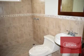 CASA EN VENTA EN EL KM 17 ENTREVERDES 137CVCD — Casa en Venta en Entreverdes, Carretera a El Salvador, Guatemala, Ciudad — miniatura 6 de 11