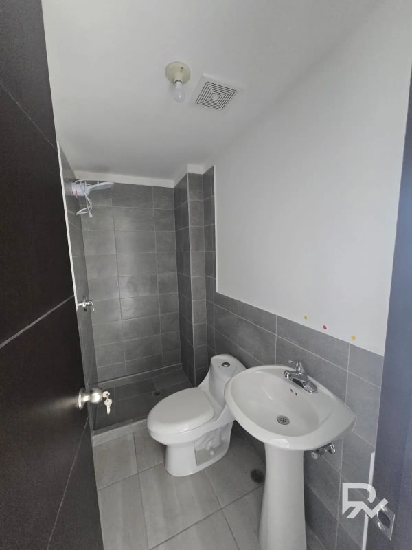 Alquiler  de Apartamento en zona 1, Edificio Altea UNO - 13