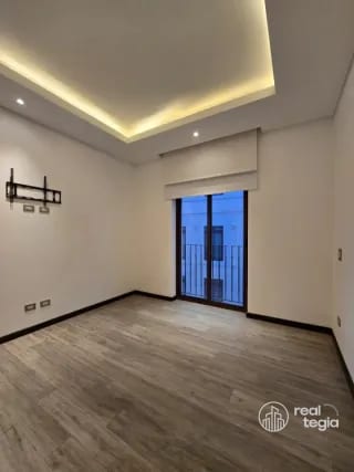 APARTAMENTO EN LIRIOS DE CAYALÁ ZONA 16 — Apartamento en Alquiler en Zona 16, Guatemala, Ciudad — miniatura 15 de 16
