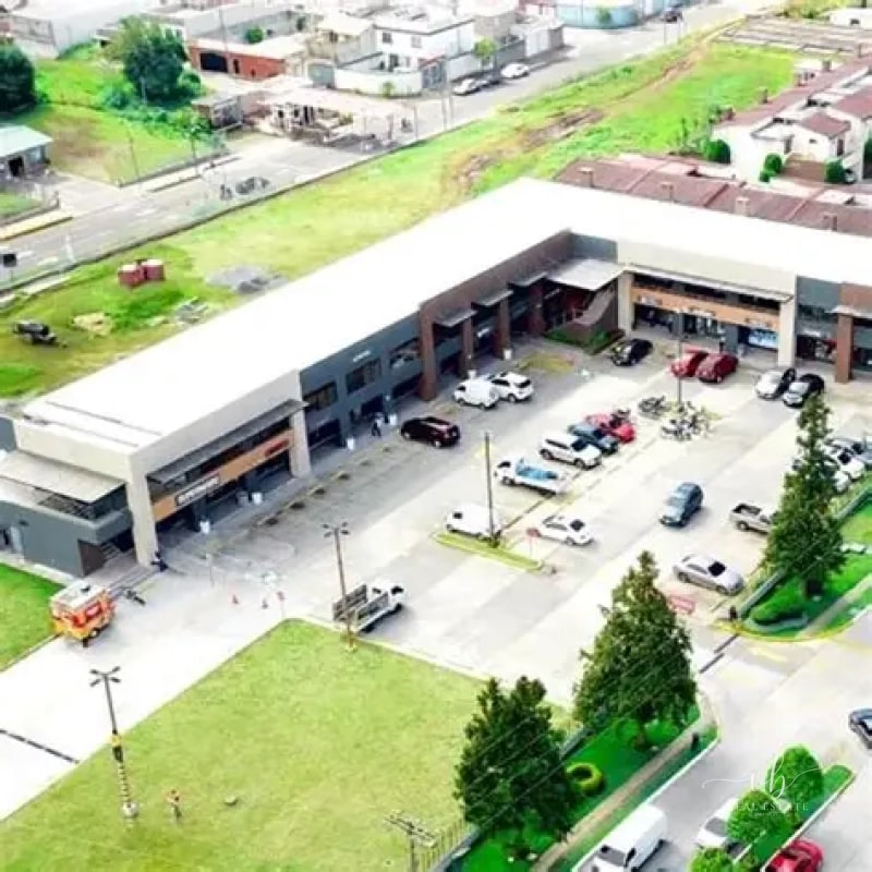 Local en alquiler - San Jose Pinula - Plaza Pinabetes Express - 1