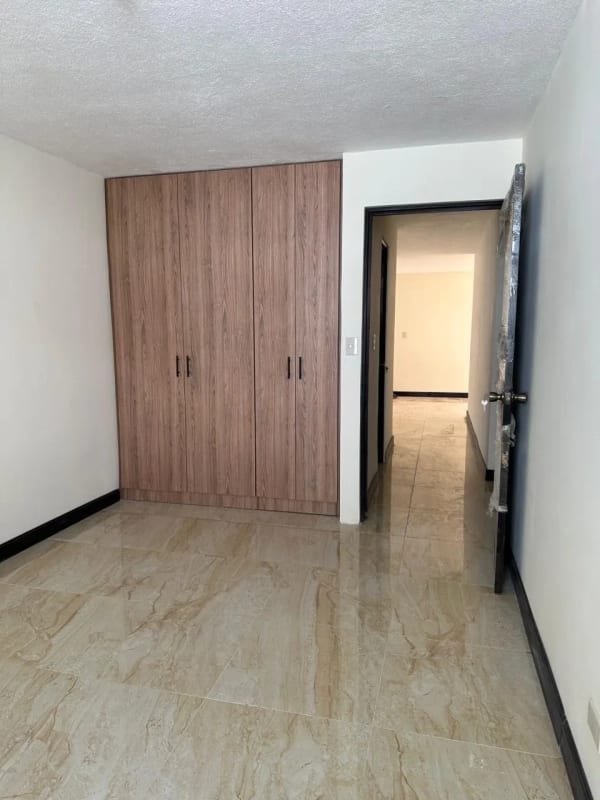 VENTA CASA GRANAI I — Casa en Venta en Granai &amp; Townson, Zona 11, Guatemala, Ciudad — foto 9 de 16