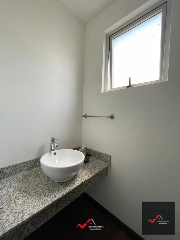 Apartamento amueblado en Renta Zona 16 - 15