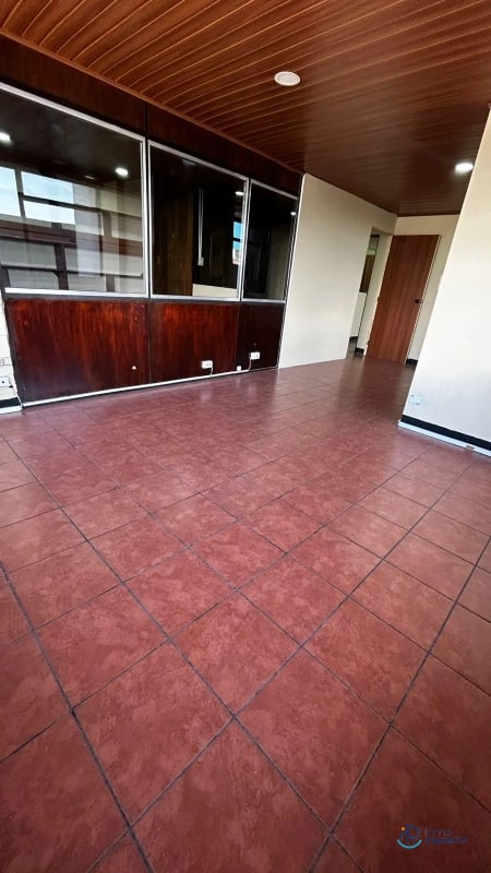 Oficinas en renta en Zona 7 – Utatlán 1 - 6